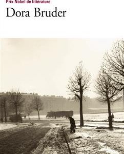 کتاب Dora Bruder
